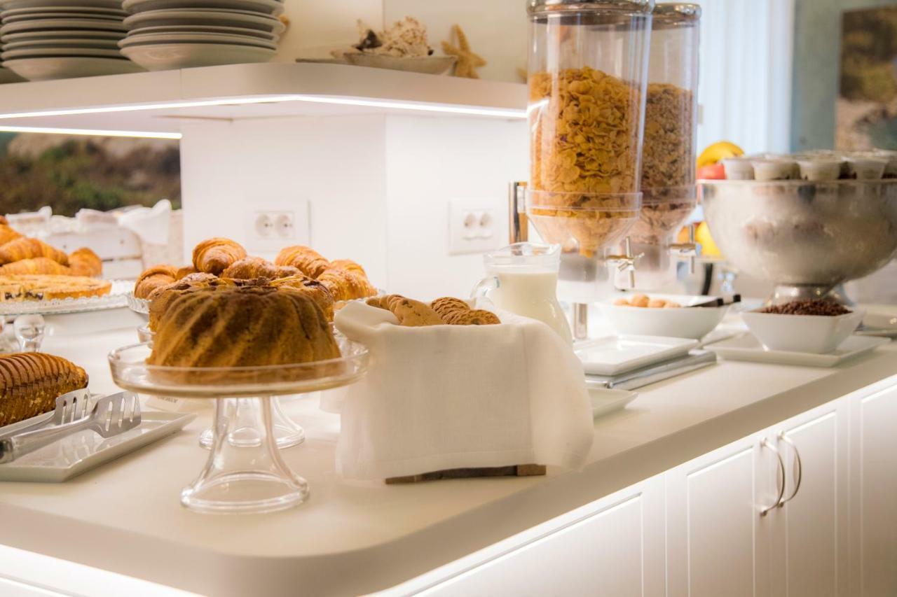 Hotel Continental Pietra Ligure Ngoại thất bức ảnh
